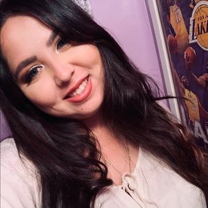 Meet your Posher, Rayleen